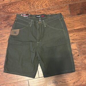 Wrangler Men's Green Shorts